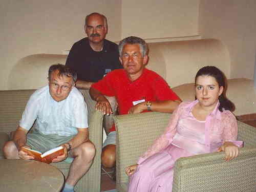 315.From the left: R.Staude, M.Gabeskiaria, N.Griva, T.Gurgenidze (Daughter of D.Gurgenidze) - Eretria (Grece)
