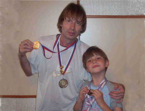 320.S.Osintsev with the 'future champion' Egor
