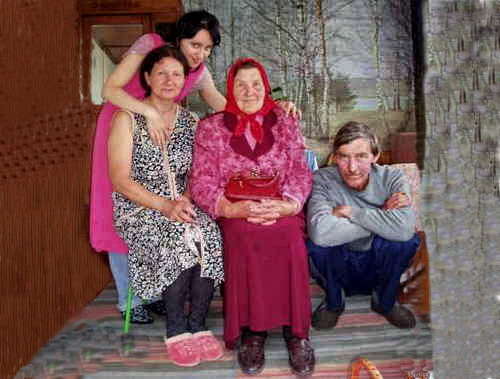 361.Family of M.Zinar from the left to right: Wife, daughter, mother and Mikhail