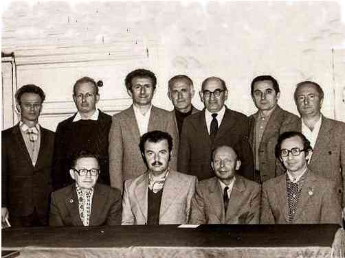 367.From the left (sit): Y.Fokin, D.Gurgenidze, L.Mitrofanov, L.Katsnelson. Stand: V.Belousov, E.Rotinov, Y.Rossomakho, K.Pochatariov, P.Gutman, G.Pozdnyakov, V.Razumenko