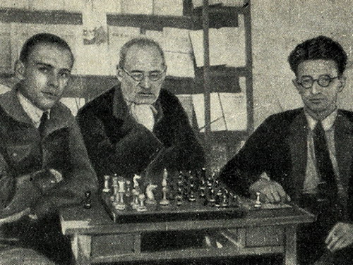 491.A.Troitzki (in center)